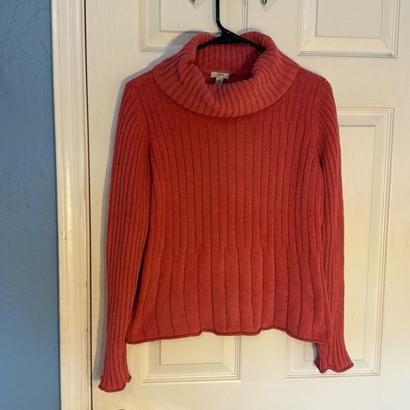 J. Jill Coral Turtleneck Soft Sweater Size Medium - Picture 1 of 10